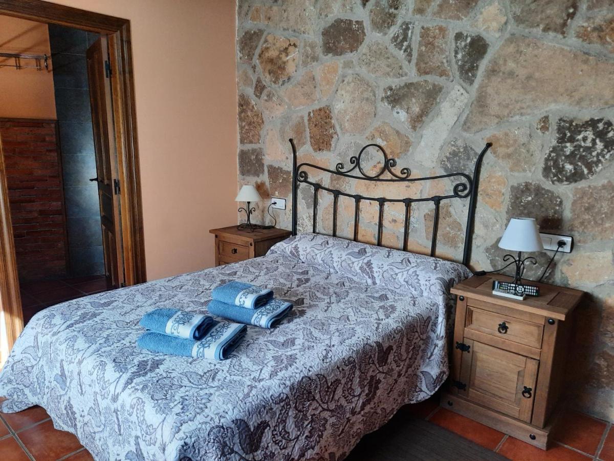 Casa Rural El Cano De Abajo Альдеануэва-дель-Камино Экстерьер фото